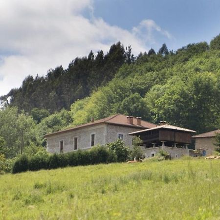 Agroturismo La Casona De Belmonte Ovinana  Exterior photo